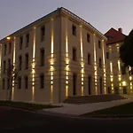 Ea Tereziansky Dvur 4* Hradec Králové