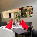 Hotel Ea Tereziansky Dvur Hradec Králové