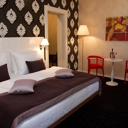 Ea Tereziansky Dvur Hotel 4*