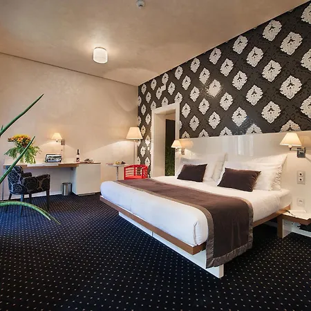 Ea Tereziansky Dvur 4*