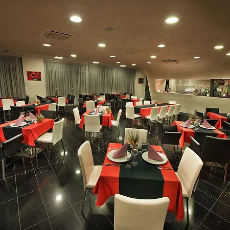 Ea Tereziansky Dvur 4* Hradec Králové