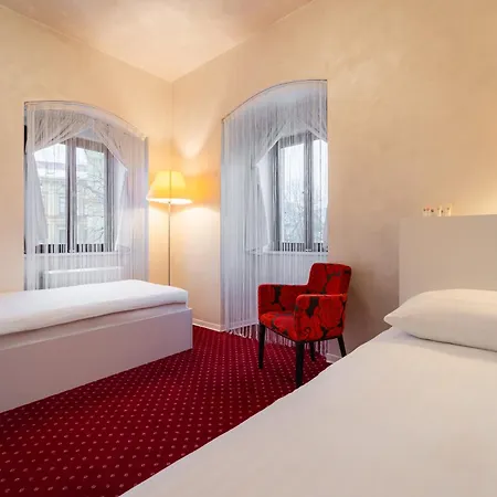 Ea Tereziansky Dvur 4*