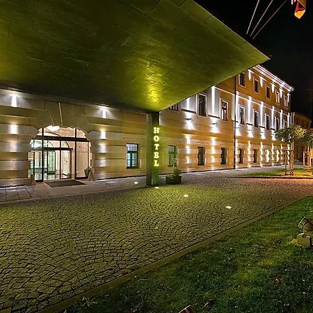 Ea Tereziansky Dvur Hotel Hradec Králové