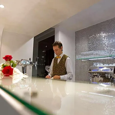 Ea Tereziansky Dvur 4* Hradec Králové
