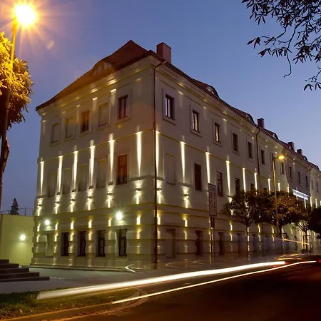 Hotell Ea Tereziansky Dvur 4*